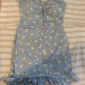 Dainty spring dress. Women’s size medium